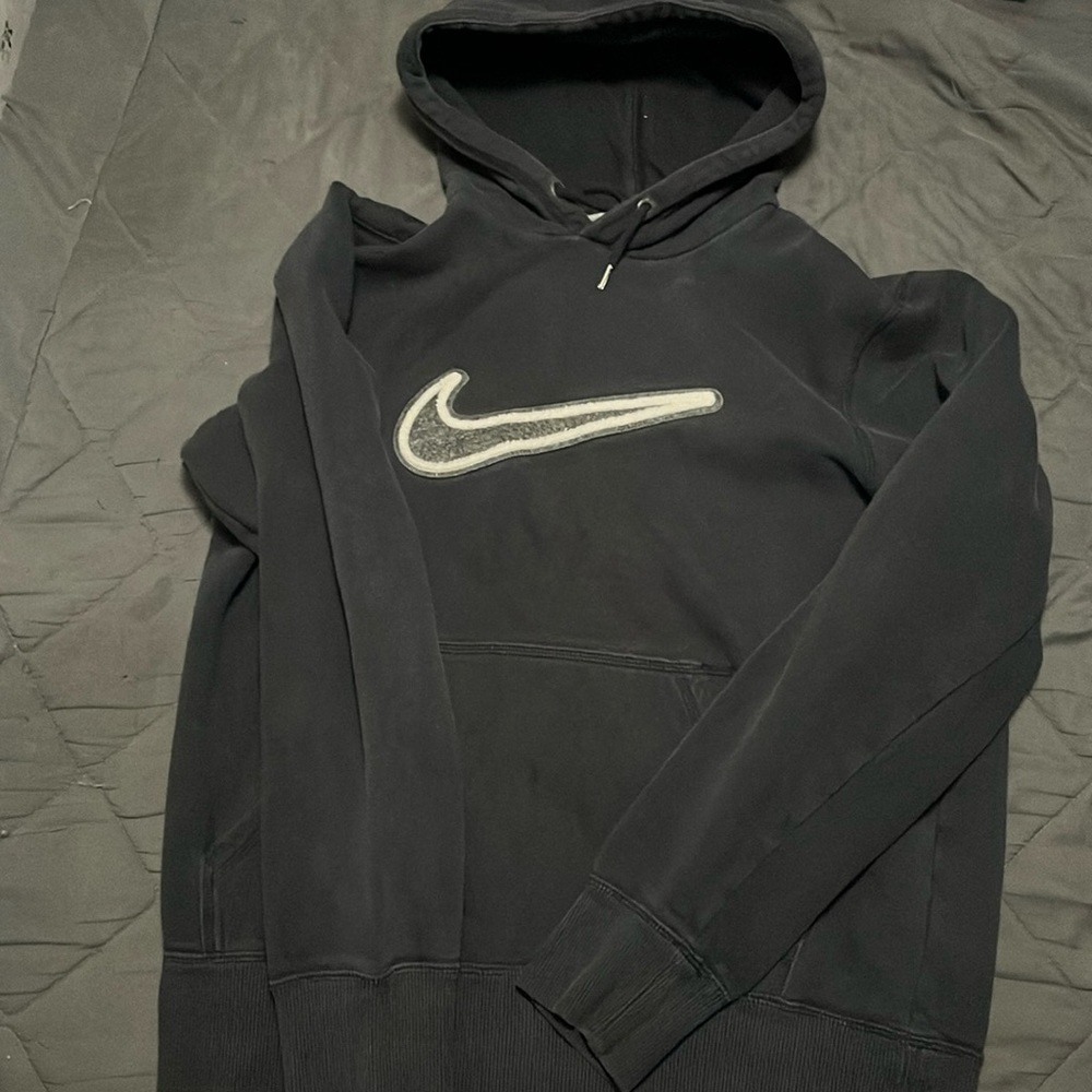 Black Nike hoodie